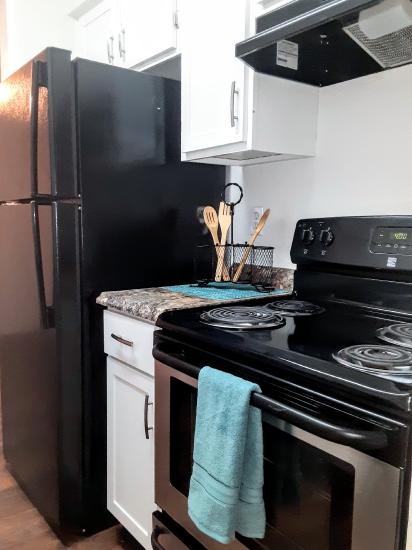 2bd/2ba Orange Blossom and Sabal Palm Kitchen - Indigo Pines